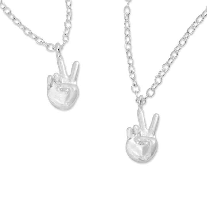 emoji® Peace Sign Necklace & Bracelet Set