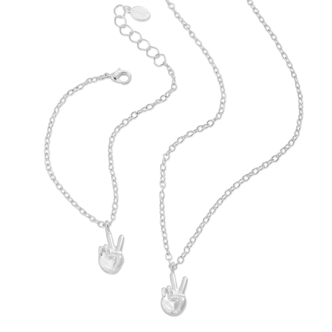 emoji® Peace Sign Necklace & Bracelet Set